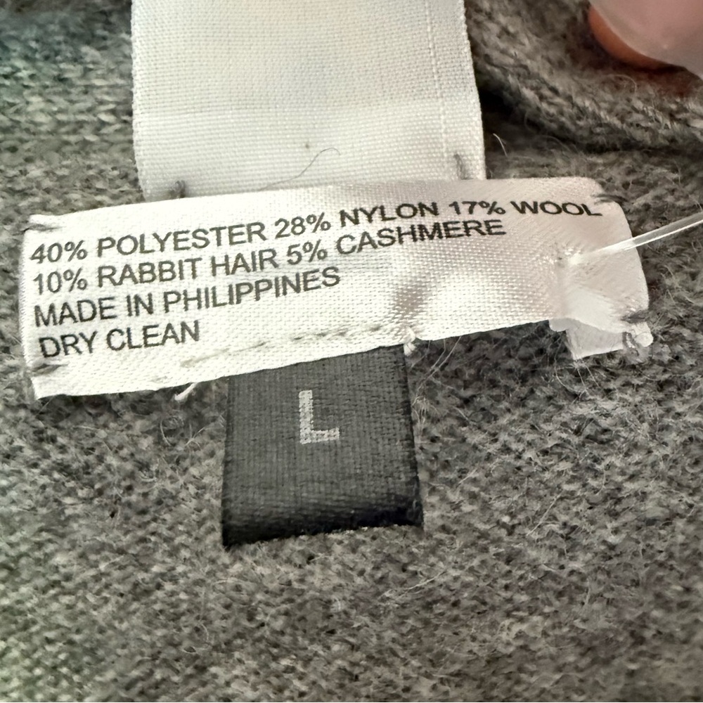 Portolano Gray Ruffled Cardigan - Picture 5 of 6